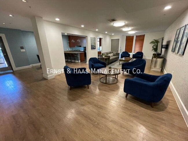 Foto del edificio - 388 E Ocean Blvd