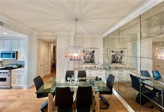 Foto del edificio - 3630 Peachtree Rd NE