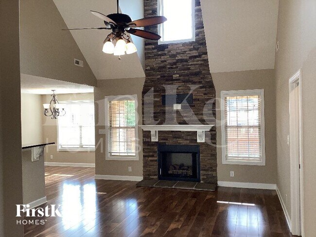 Foto del edificio - 3775 Tradewinds Terrace