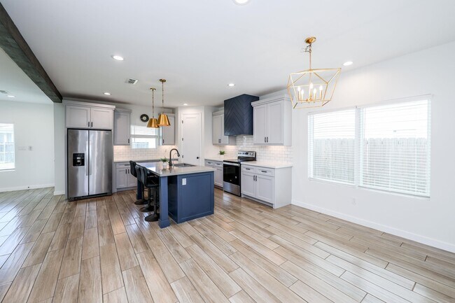 Building Photo - 1314 Sambar Lp