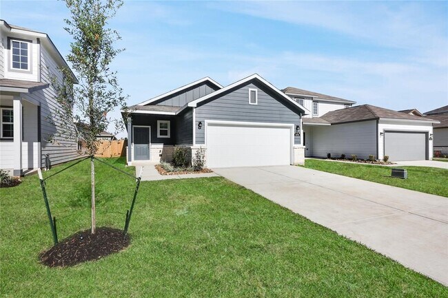 Building Photo - 16995 Pandora Wy