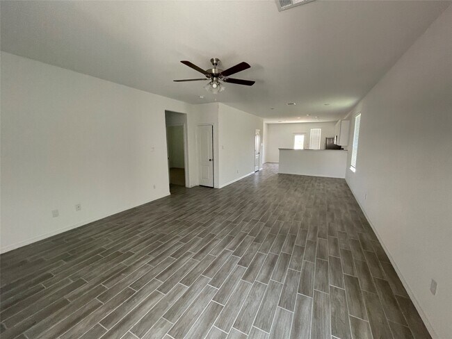 Foto del edificio - 19606 Cat Spruce Ct