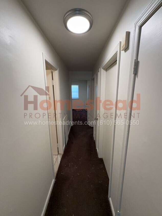 Foto principal - 502 N Sycamore Ave