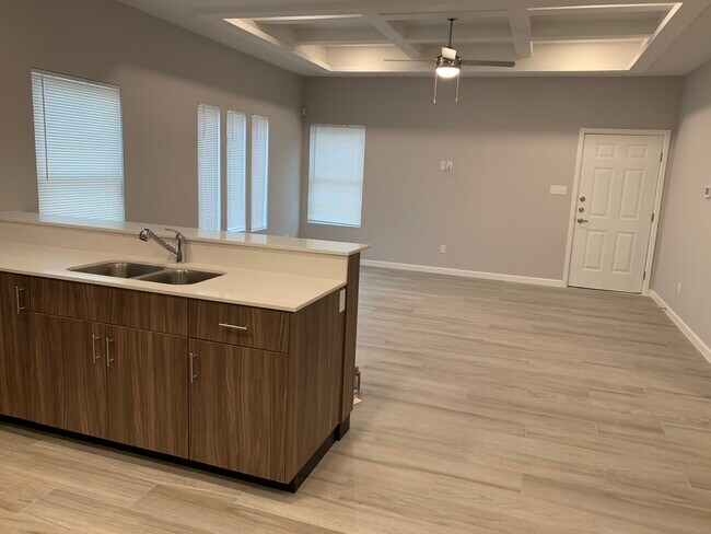 Foto del edificio - 3617 Hawthorne Ave