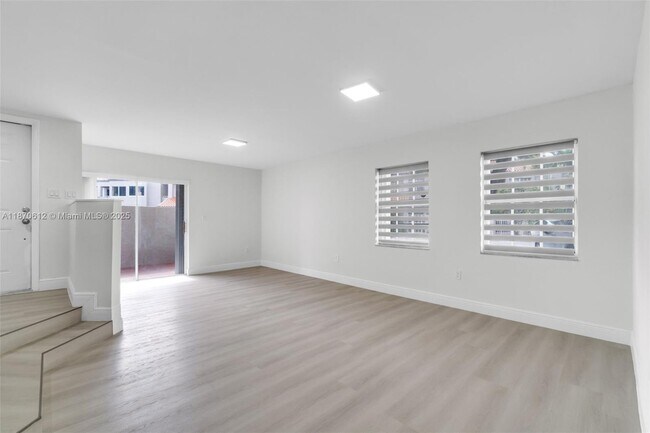Foto del edificio - 6514 SW 128th Pl