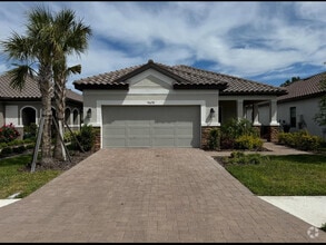 Building Photo - 4674 CRESTPOINT Wy