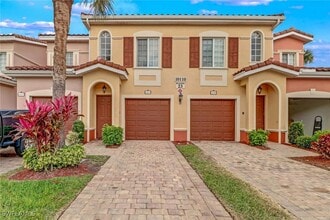 Building Photo - 10110 Villagio Palms Way