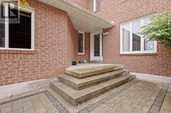 Photo du bâtiment - 86 Thornbrook Ct