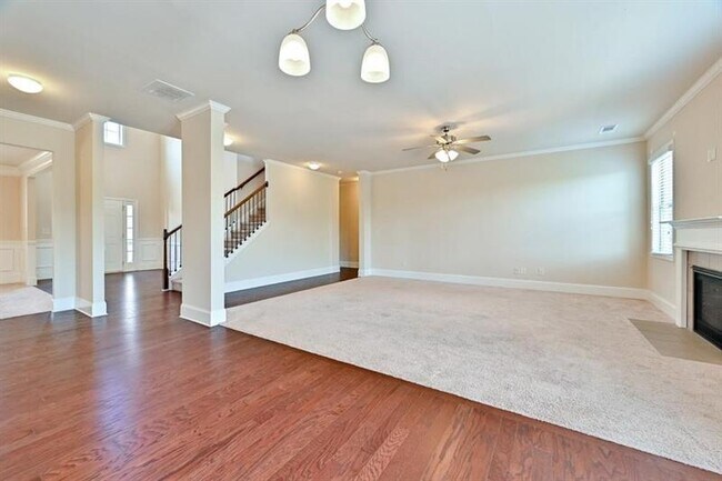 Foto del edificio - 5020 Roseman Trail