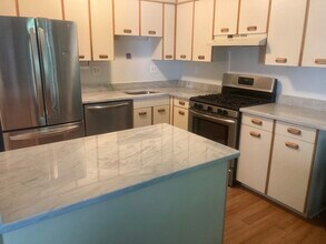 Building Photo - 78 Tideview Dr