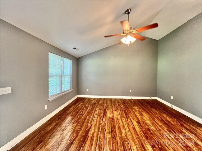 Building Photo - 2113 Waxhaw Indian Trail Rd