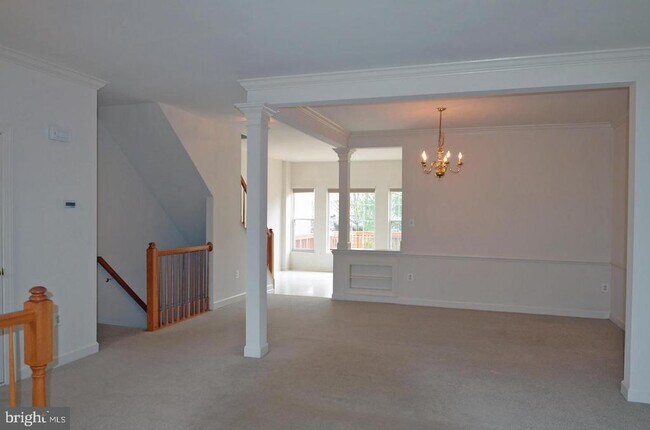 Foto del edificio - 14243 Glade Spring Dr