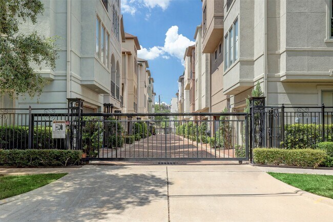 Foto del edificio - 1436 Wichita St