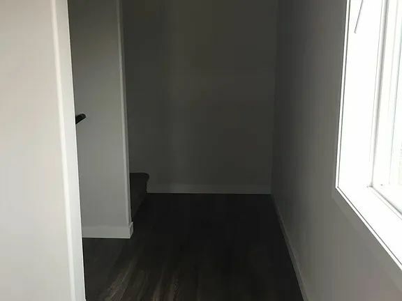 Foto del edificio - 1018 29th Ave W