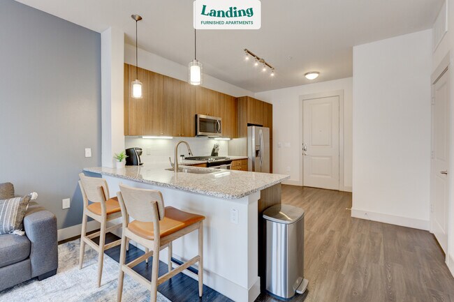 Building Photo - 110 W CityLine Dr
