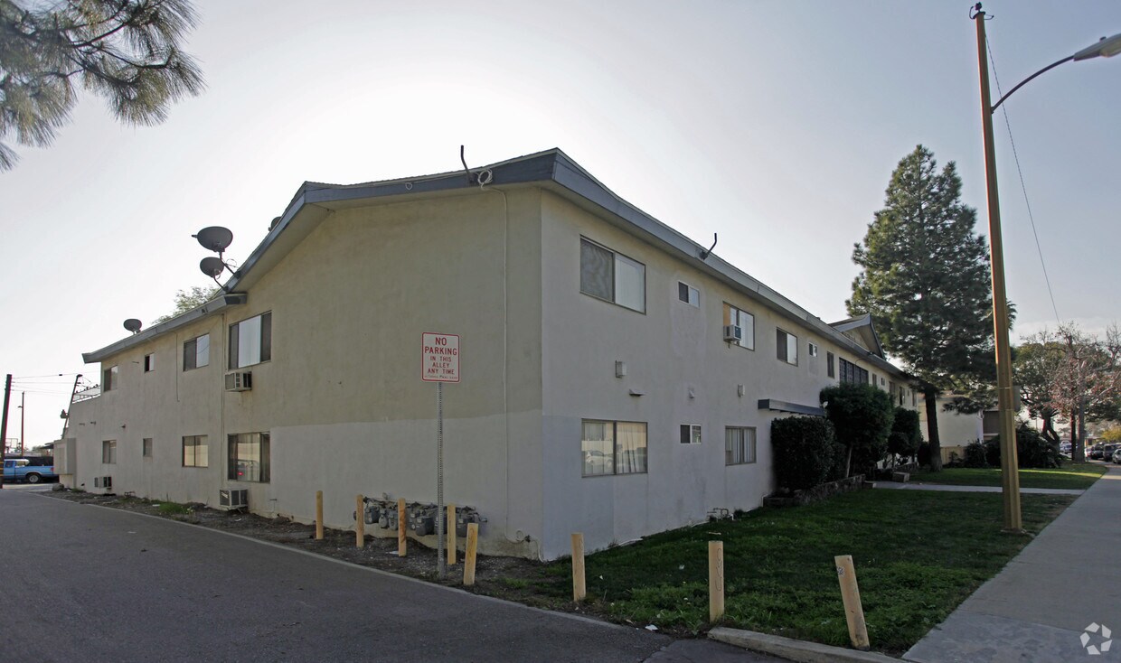 5225 Canoga St, Montclair, CA 91763 Apartments in Montclair, CA