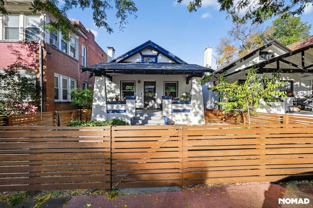 Foto principal - 115 S Pennsylvania St