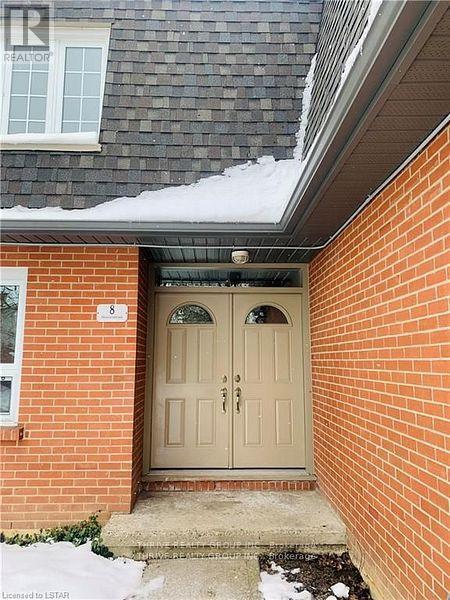 Primary Photo - 8 Homestead Crescent