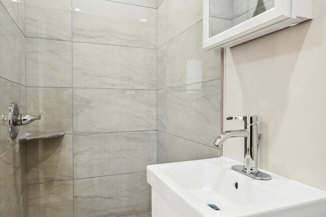 Foto del edificio - 2025 N 16th St