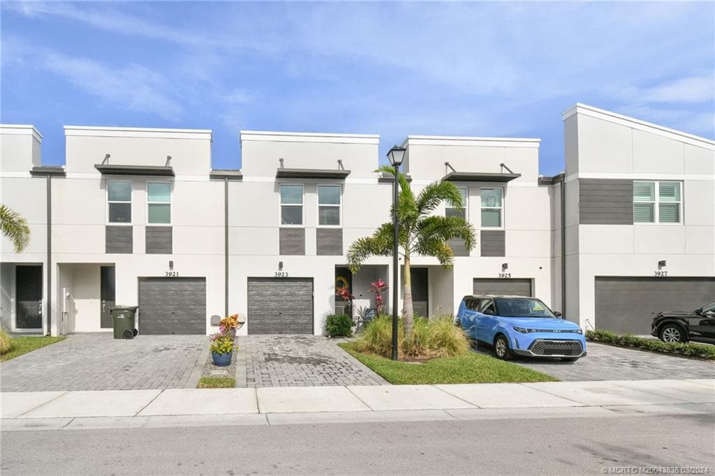 3923 SE Mentmore Ln, Stuart, FL 34997 Townhome Rentals in Stuart FL