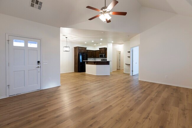 Foto del edificio - 726 NW 28th St