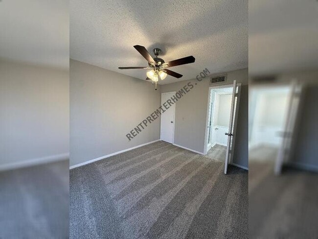 Photo - 1064 NW 7th St House