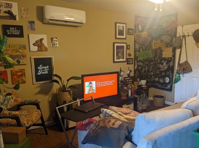 Foto del edificio - 425 Mimosa Dr