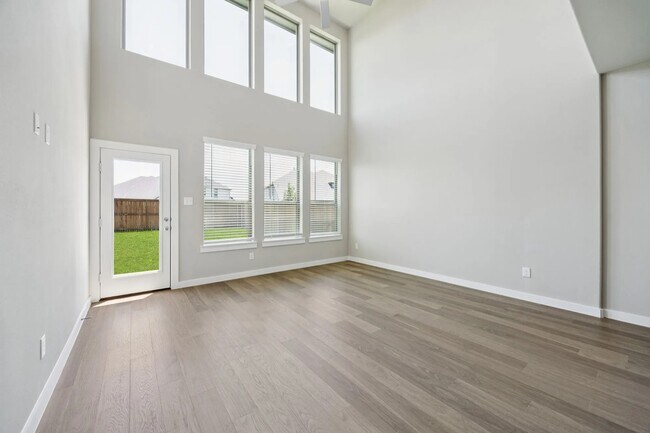 Building Photo - 5009 Celebration Dr