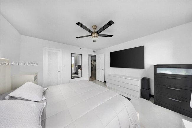 Foto del edificio - 3001 W Rolling Hills Cir