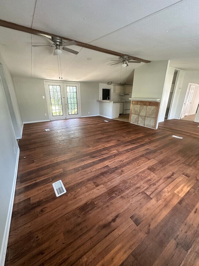 Foto del edificio - 3 Bedroom/2 Bath Mobile Home in Hahira