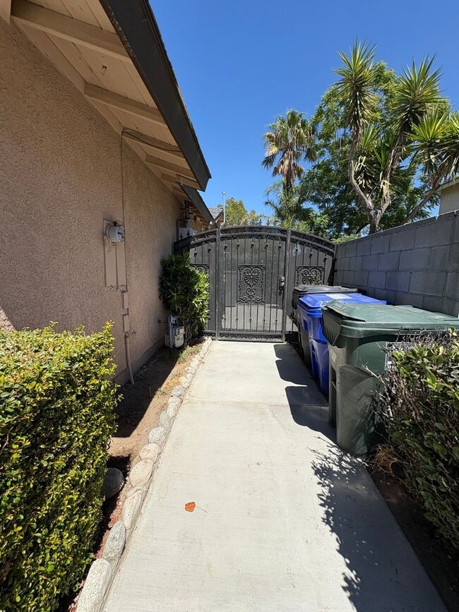 Photo - Beautiful Brand New 1-Bedroom, 1-Bath  ALL... House