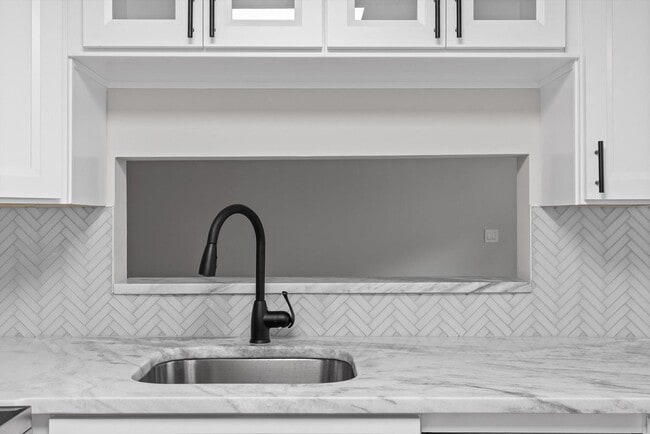Foto del edificio - 3960 N Quail Ln