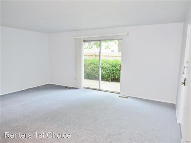 Building Photo - 10445 Briarbend Dr