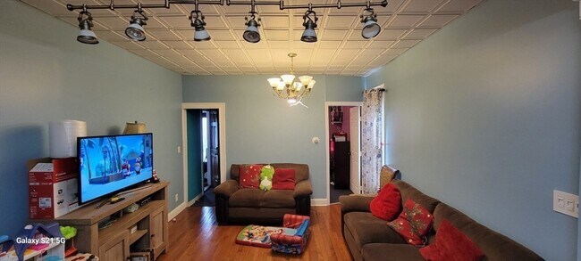 Foto del edificio - 81 Blossom St