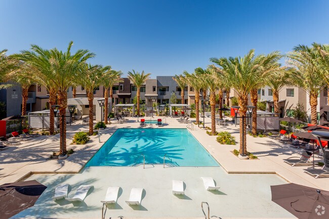 Área de la piscina - Empire