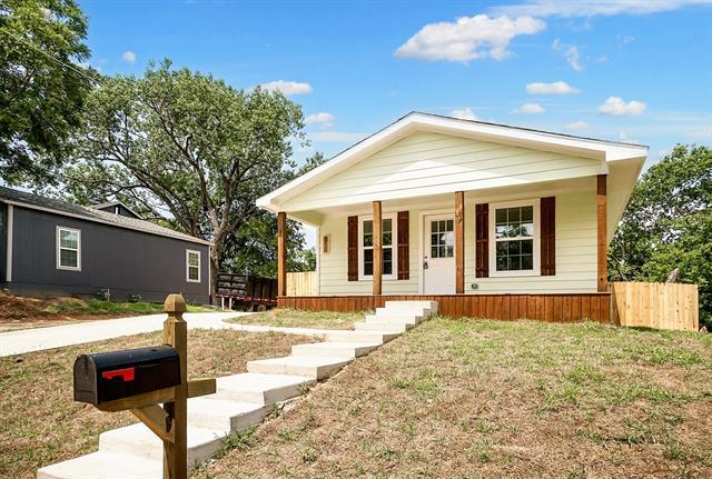 Foto principal - 811 N Travis St