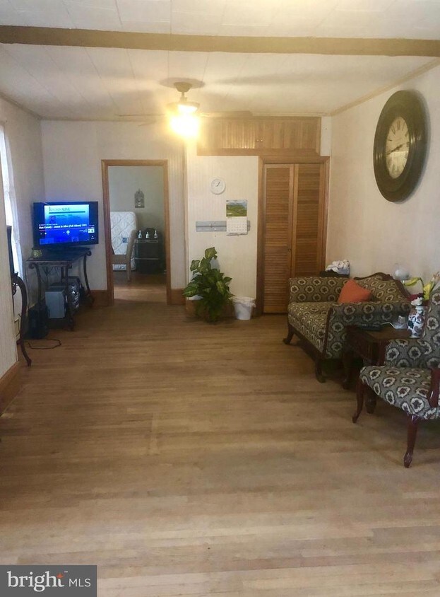 Foto principal - 914 N Vine St