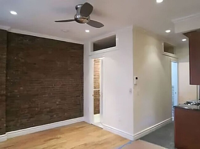 Foto del edificio - East 105th Street