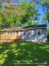 Building Photo - 11200 Crystal Ave
