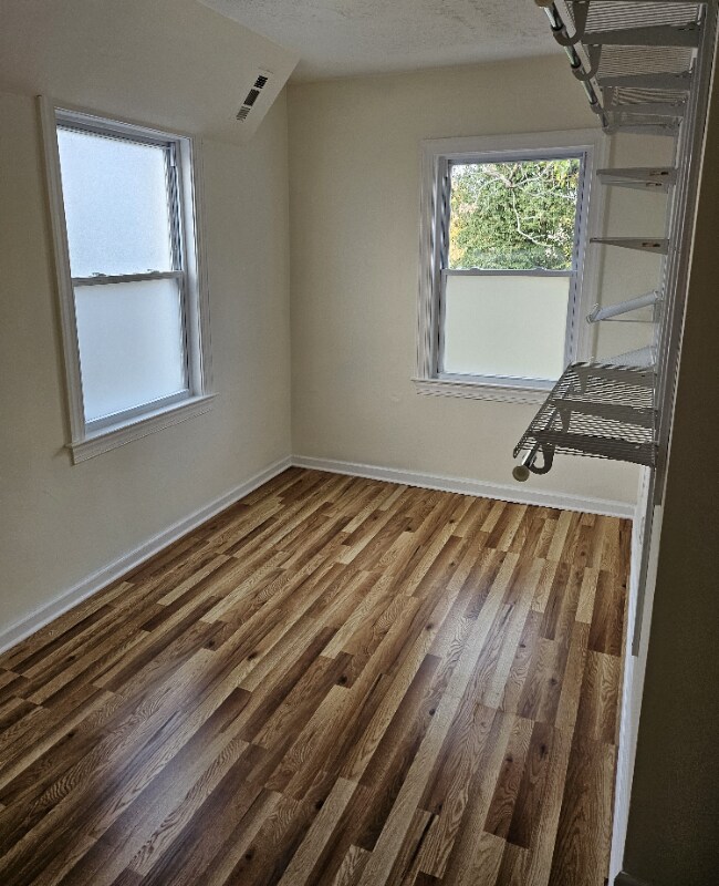 Foto principal - 4214 Vine St