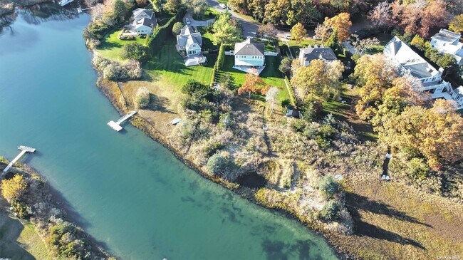 Foto del edificio - 10 Island Rd