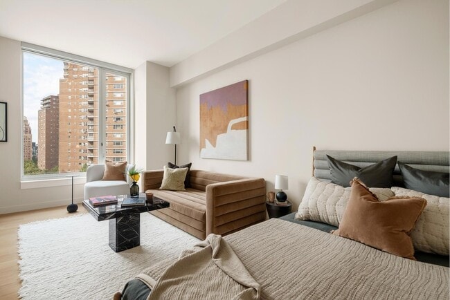 Photo - 280 W 24th St Apartment