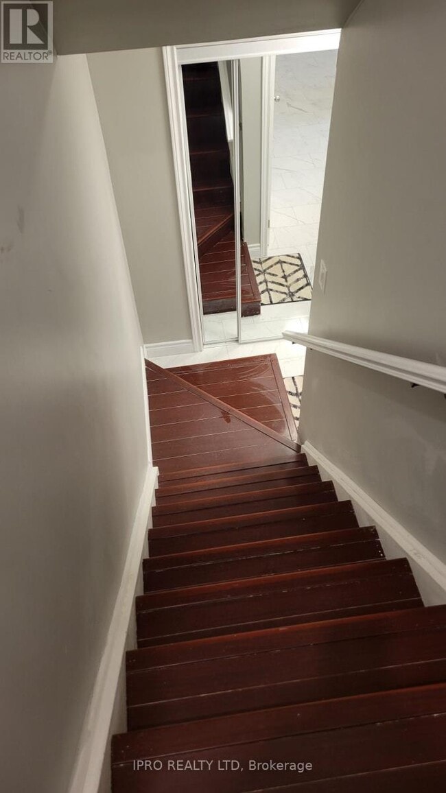 Building Photo - 296 Hickling Trail