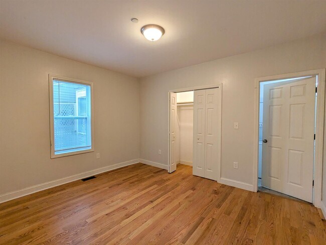 Foto del edificio - 44 Cogswell Ave