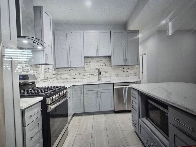 Foto del edificio - 4524 N Central Park Ave