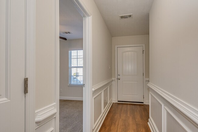 Foto del edificio - Stonewyck Luxury Townhomes