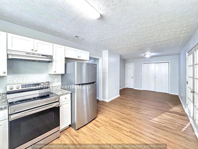 Foto del edificio - 3015 Garnet Way