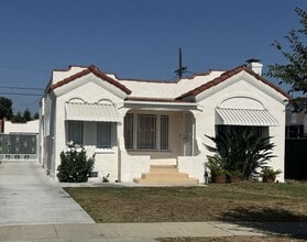 Building Photo - 7307 S Halldale Ave