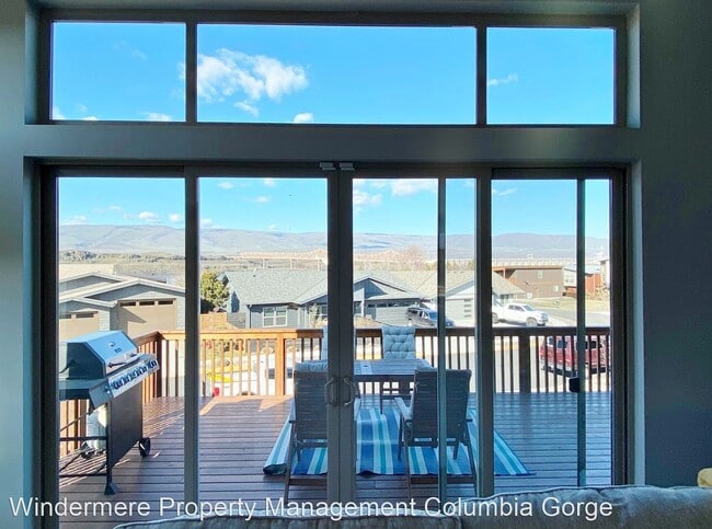 Building Photo - 3 br, 2.5 bath House - 168 Blue Heron Ct