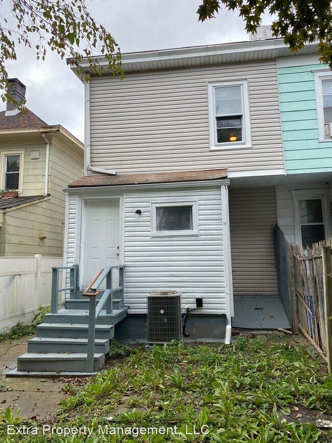 Building Photo - 3 br, 1 bath House - 1058 Pennington Rd